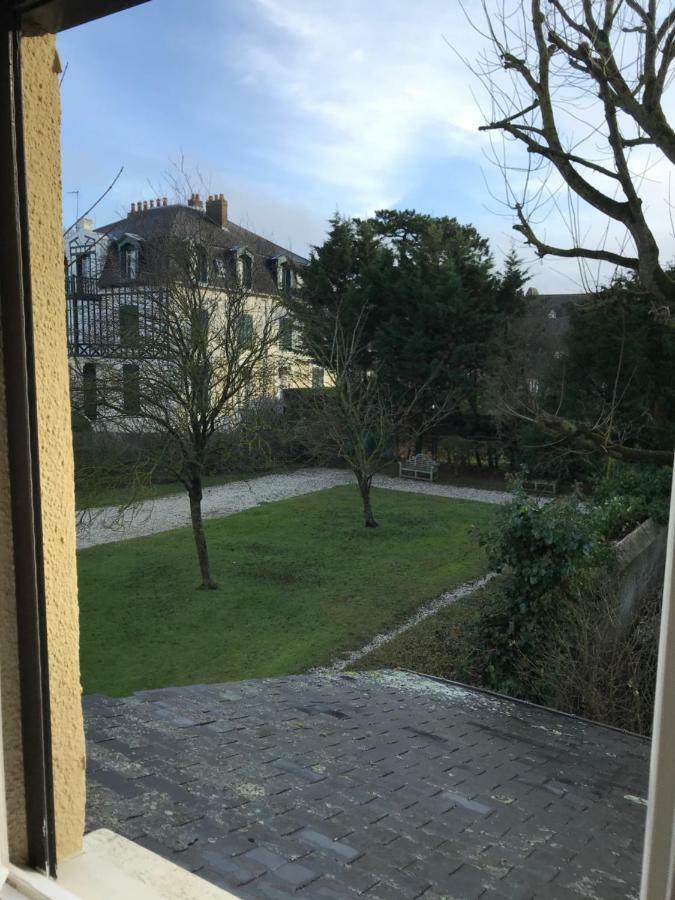 Le Royal Appartement Deauville Buitenkant foto